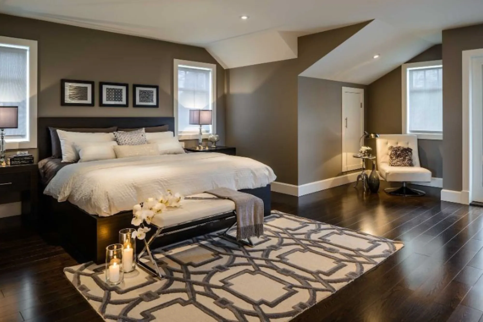 7 Incredible Black Carpet Bedroom