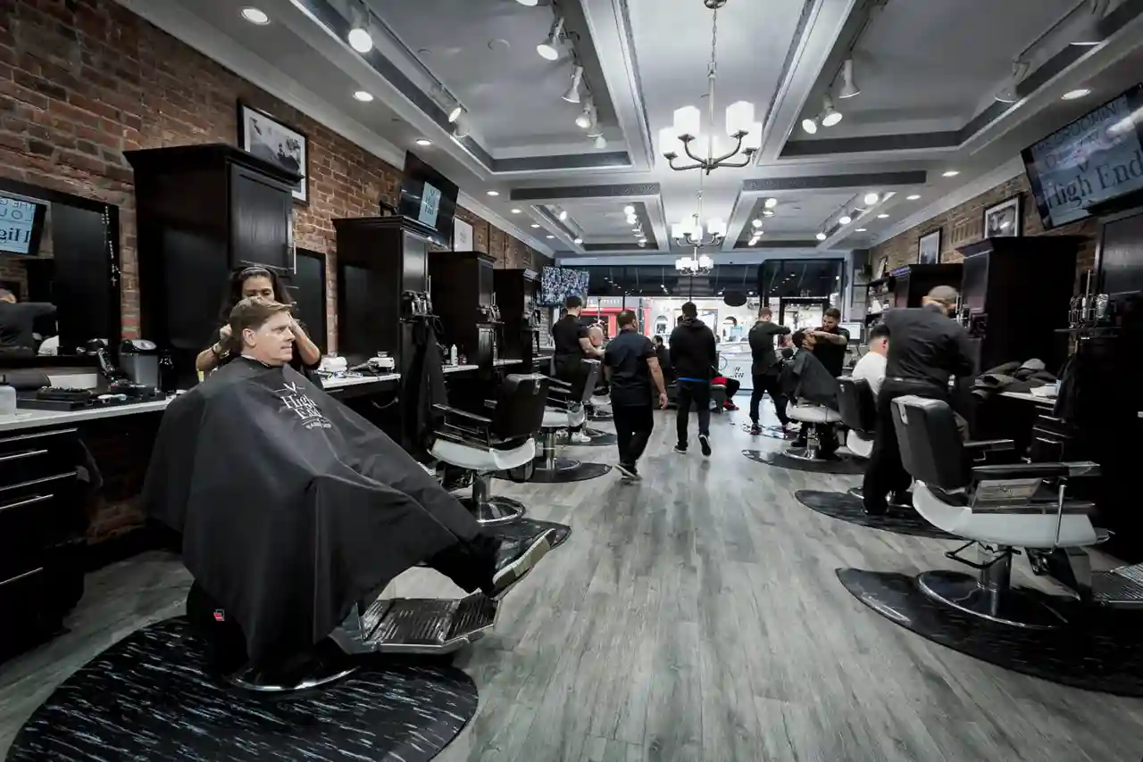 
Exclusive-Amenities-at-Blue-Style-Gents-Salon