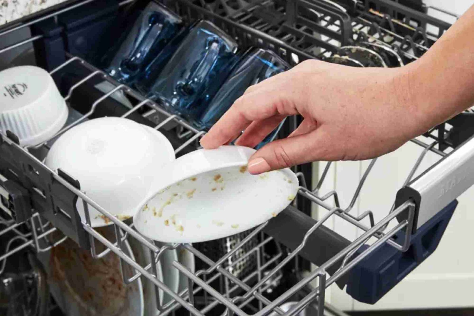 Why Dishwasher Doesn’t Spray Water on Dishes