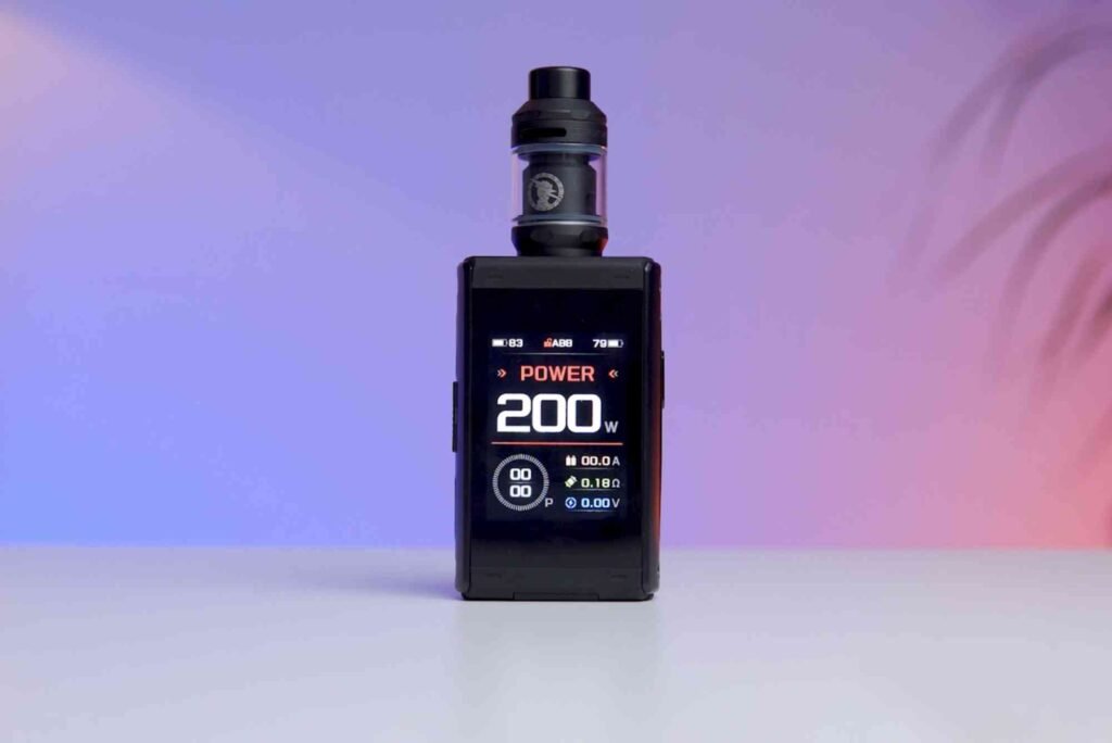 GeekVape Z200 Review: Built for Performance